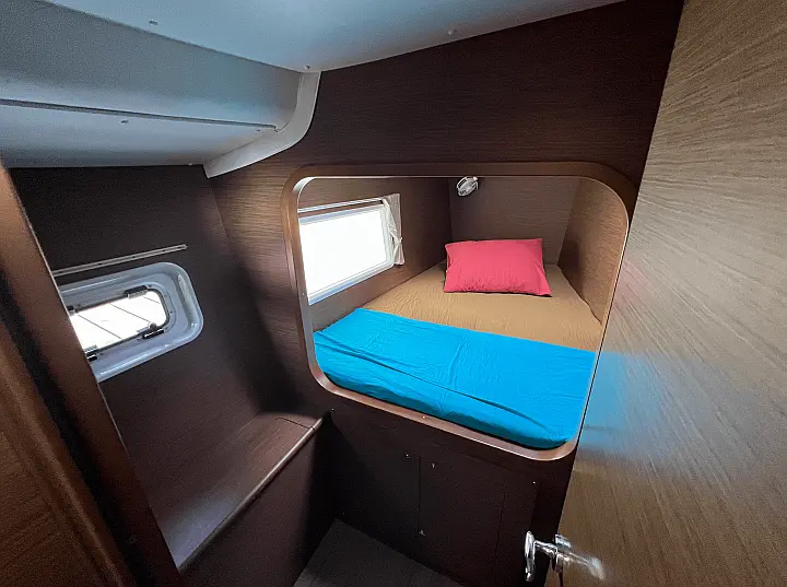 Lagoon 380 S2 Owner's Version - 