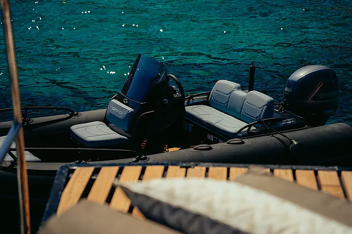 Moon Yacht 65 - 