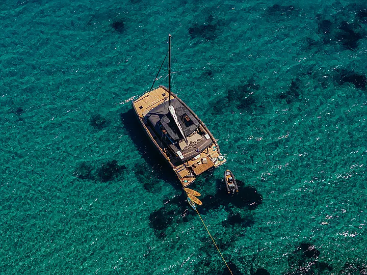 Moon Yacht 65 - 