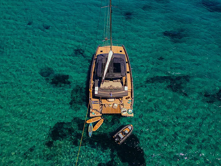 Moon Yacht 65 - 