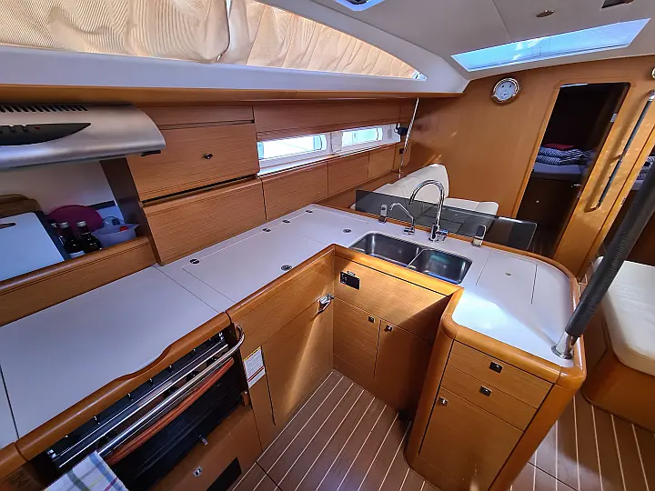 Jeanneau 53 - 