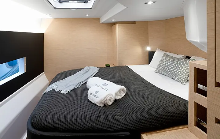 Dufour 48 Cat - 