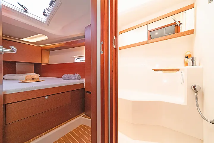 Hanse 458 - 