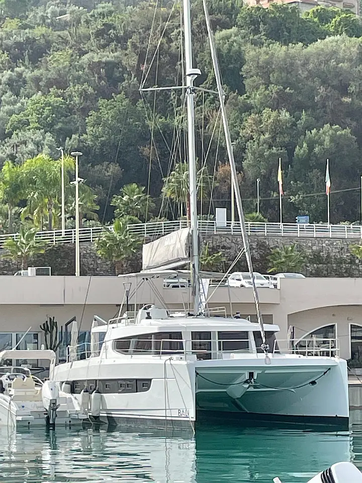 Bali 4.8 Silver Dolphin - 