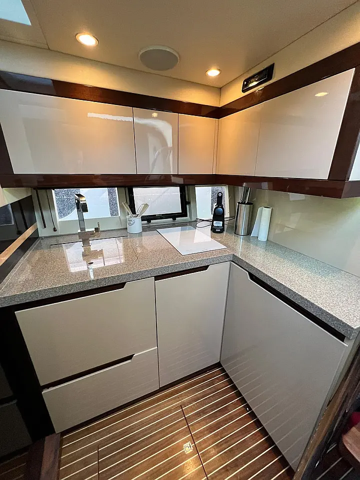 Galeon 385 HTS - 