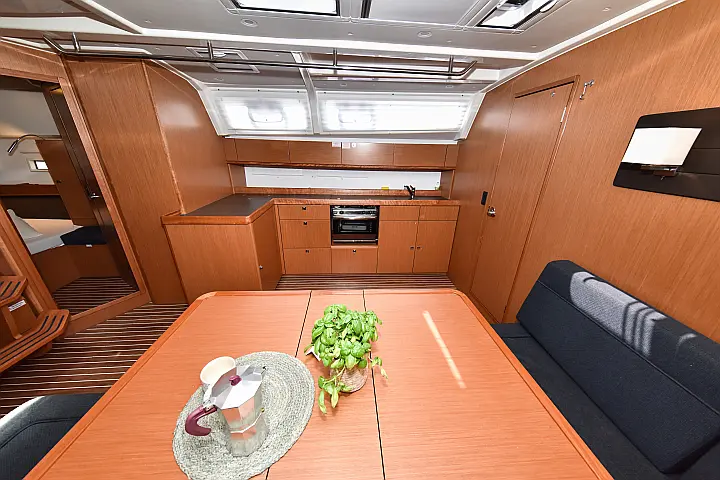 Bavaria Cruiser 46 - 