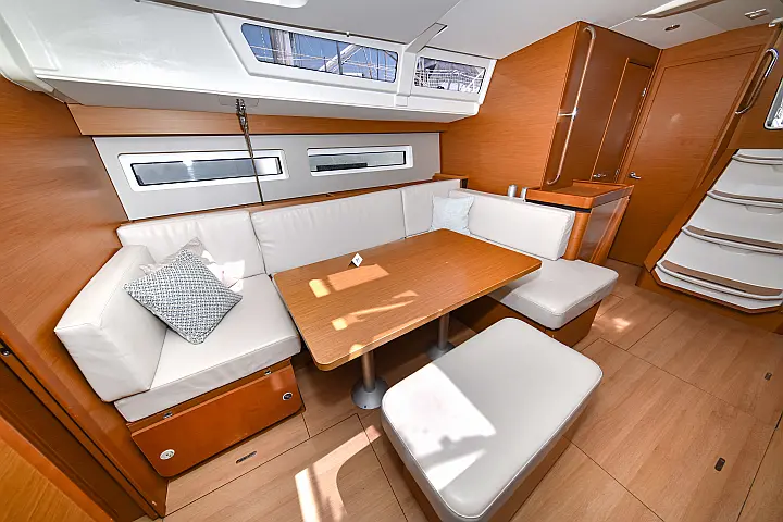 Sun Odyssey 490 - 