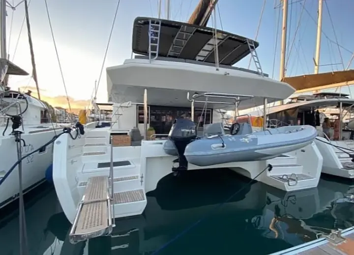 Dufour 48 Cat - 