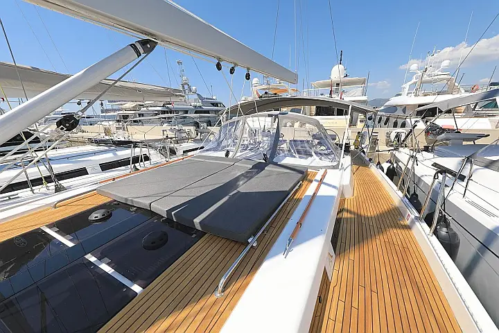 Hanse 588  - 