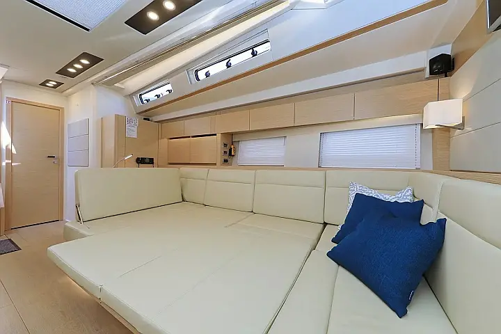 Hanse 588  - 