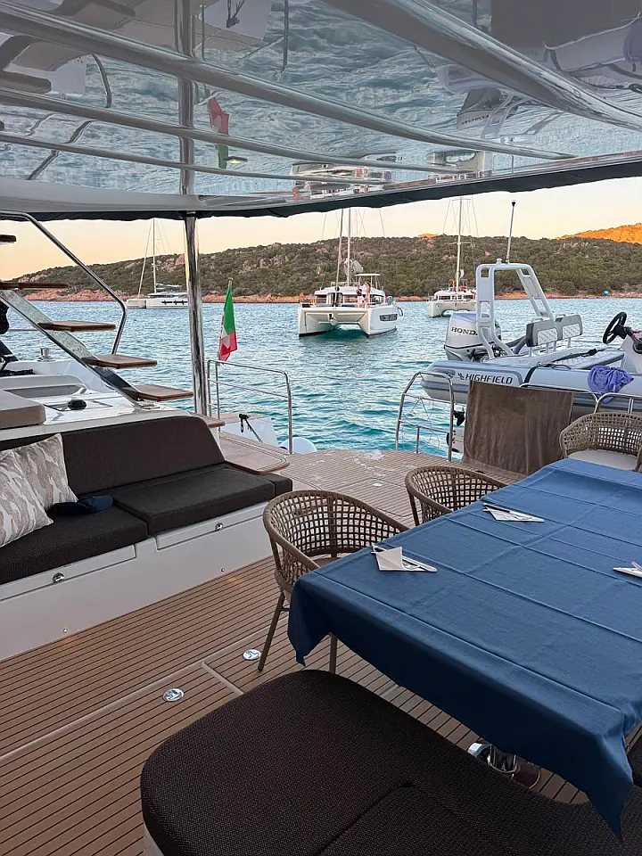Lagoon 60 - 