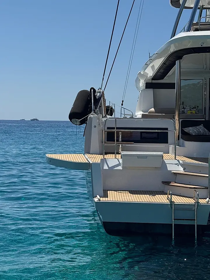 Lagoon 60 - 