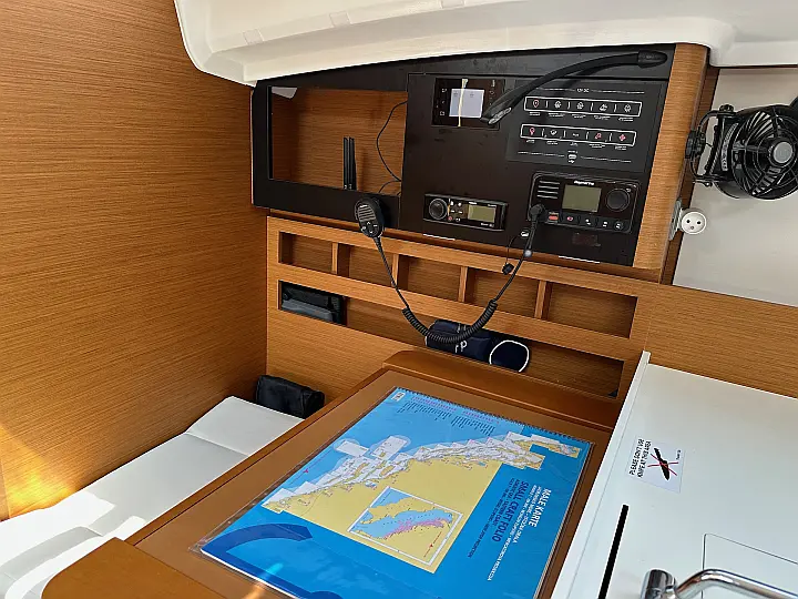 Sun Odyssey 410 - 