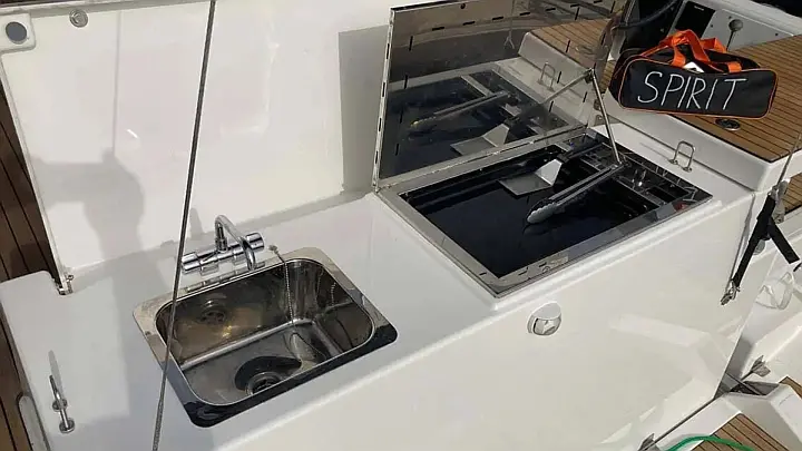 Dufour 470 (4 cab.) - 