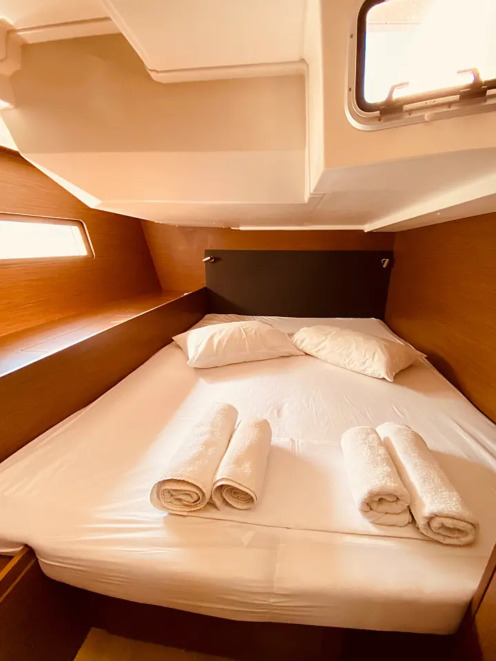 Beneteau Oceanis 51.1 - 