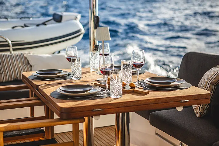 Lagoon 51 - 