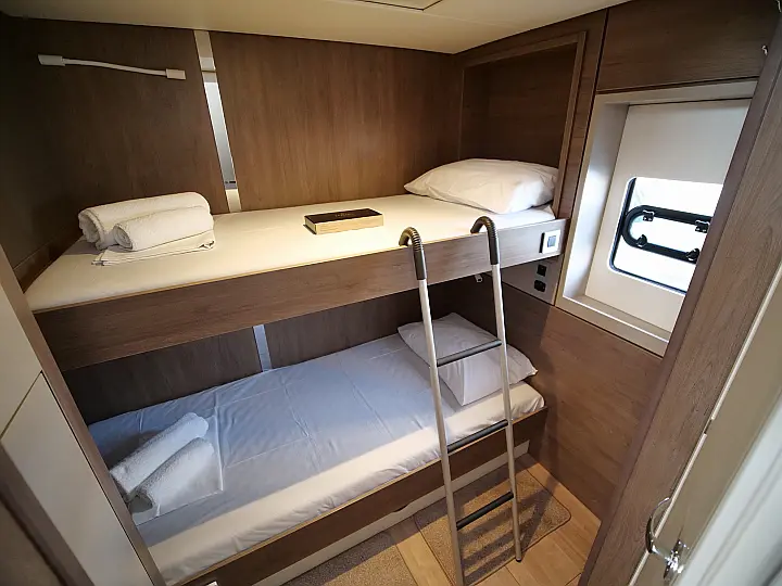 Bali 4.8  - family cabin, bunk bed