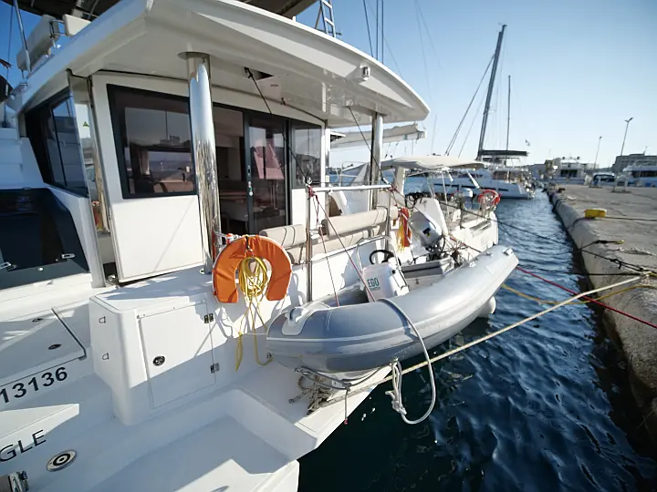 Bali 4.8  - aft cockpit