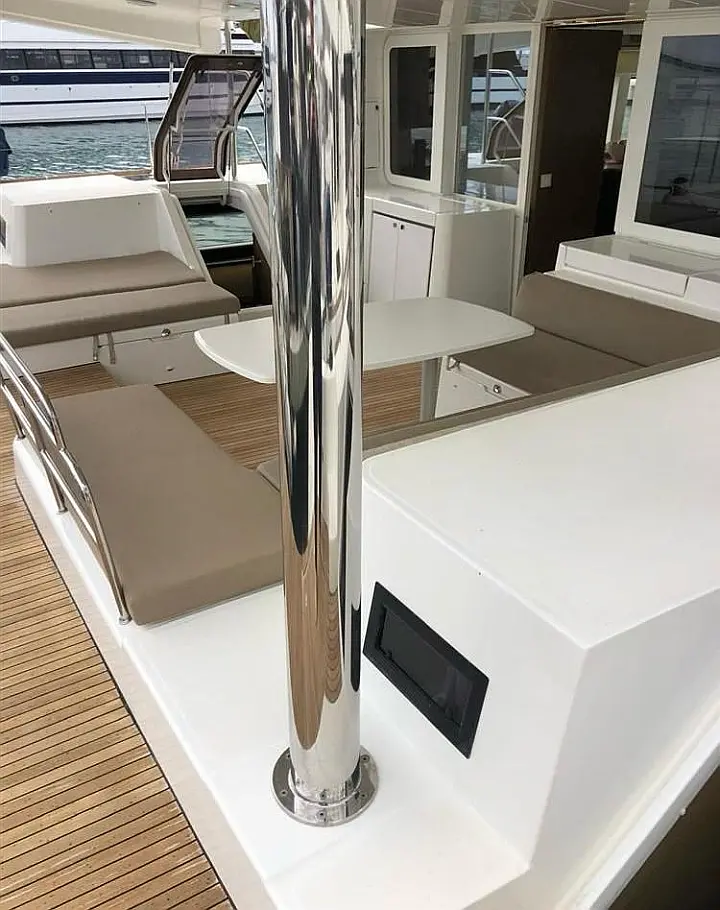 Lagoon 52F - 
