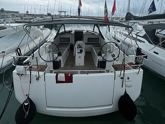 Sun Odyssey 490