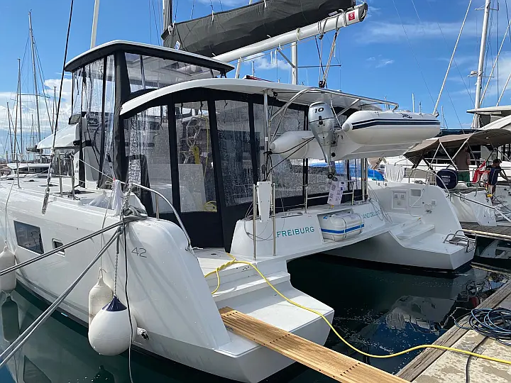 Lagoon 42 - 