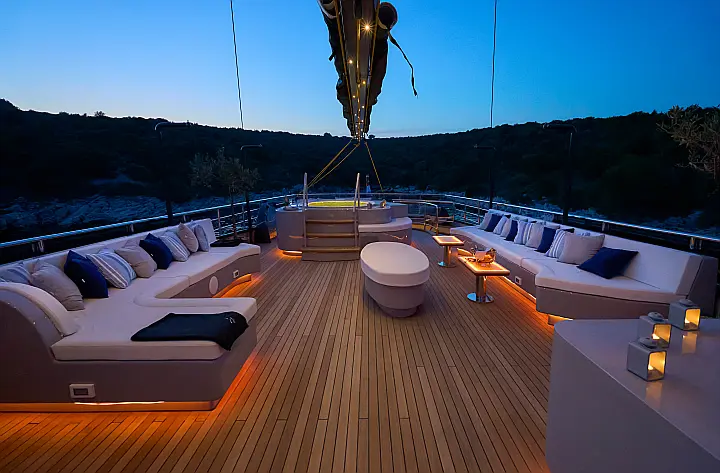 Luxury Sailing Yacht Rara Avis - 