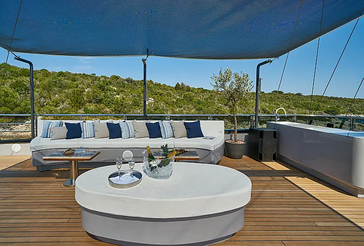 Luxury Sailing Yacht Rara Avis - 