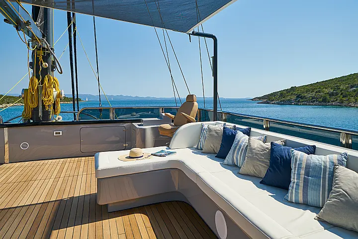 Luxury Sailing Yacht Rara Avis - 