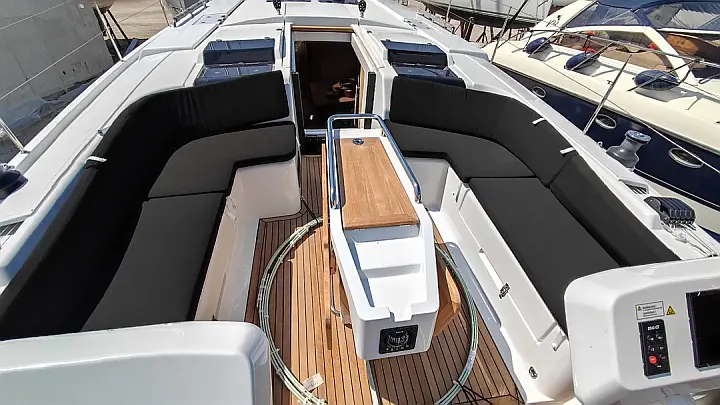 Hanse 458 - 