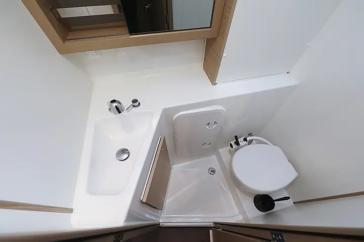 Lagoon 42 - 