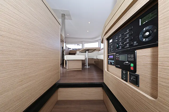 Lagoon 42 - 
