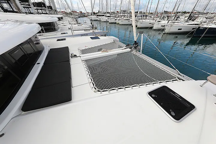 Lagoon 42 - 