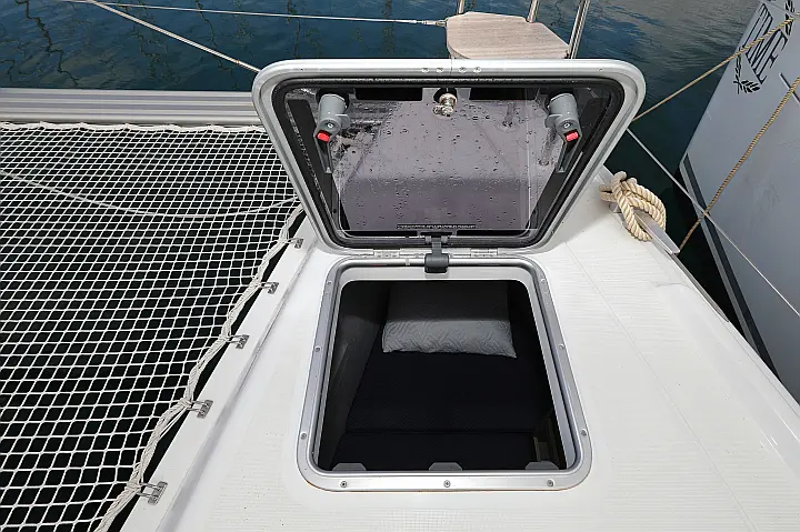 Lagoon 42 - 