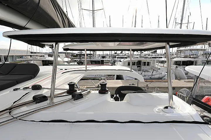 Lagoon 42 - 