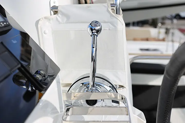 Lagoon 42 - 