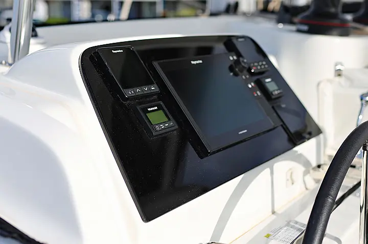 Lagoon 42 - 