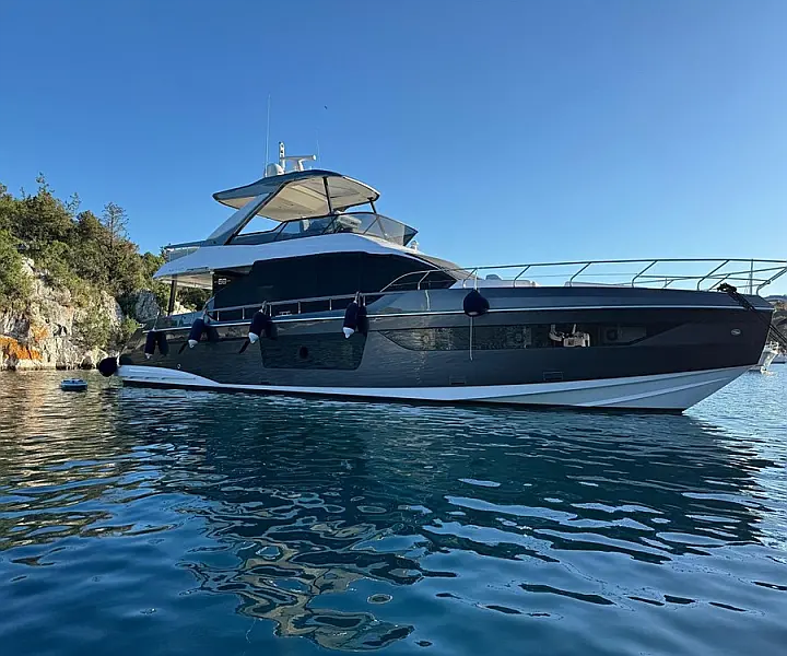 Azimut 68 - 