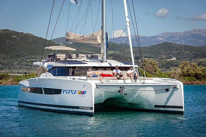 Aura 51 - 