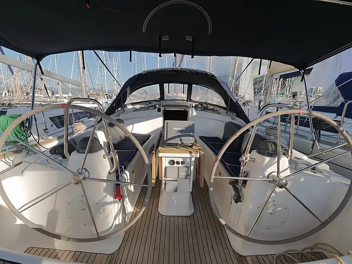 Bavaria 42 - 
