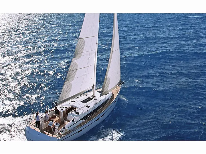 Bavaria Cruiser 46 - External image