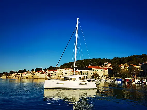Lagoon 40