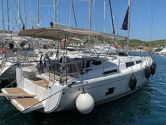 Hanse 418