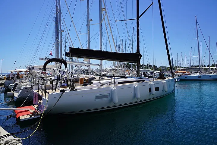 First Yacht 53  - 