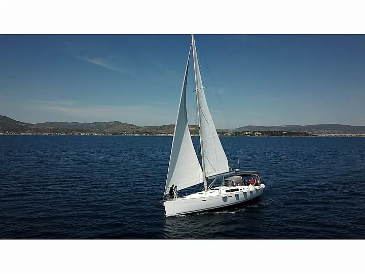 Oceanis 54 - External image