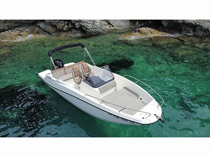 Quicksilver Activ 675 Open - External image