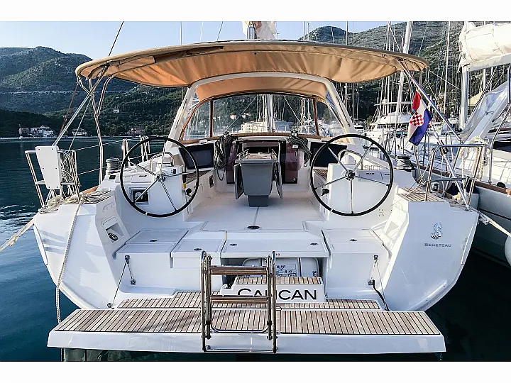 Oceanis 45 (4 cabins) - External image