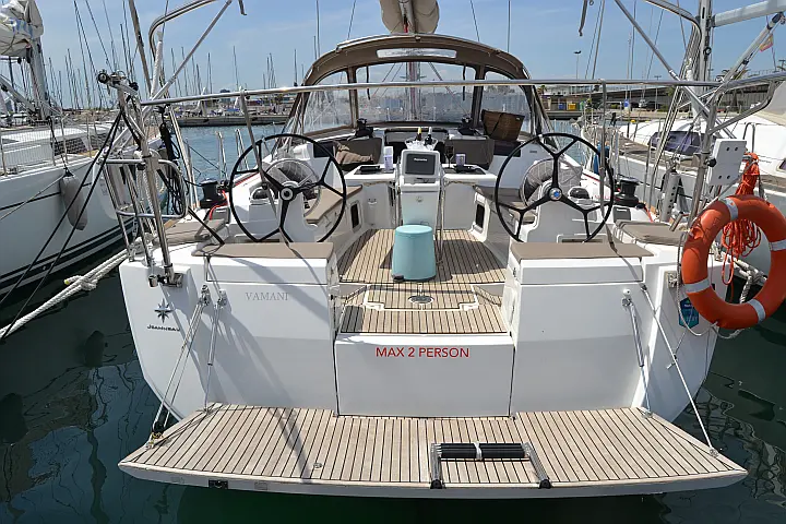 Sun Odyssey 449 - 