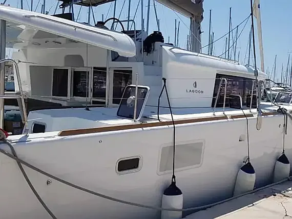 Lagoon 450