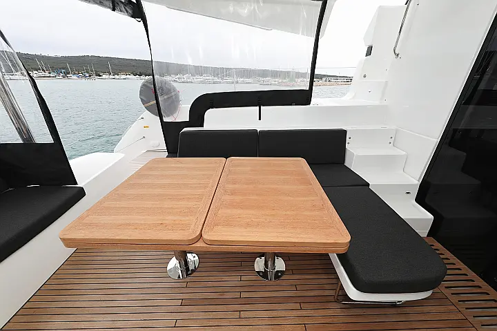 Lagoon 51- 6 cab - 