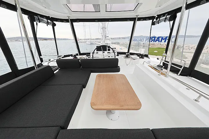 Lagoon 51- 6 cab - 